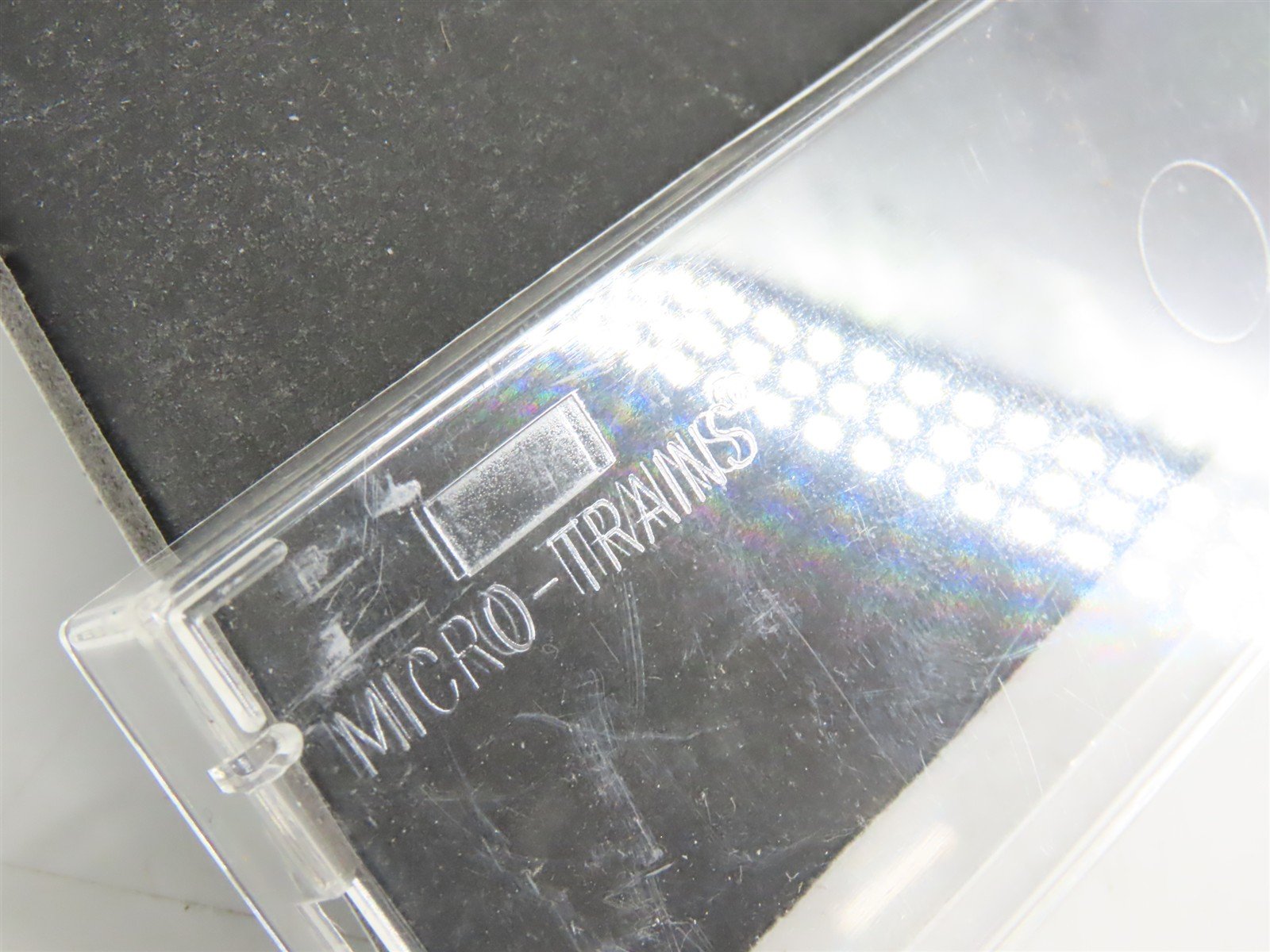 N Scale Micro-Trains MTL 38340 CN Canadian National 50' Standard Boxcar #283032