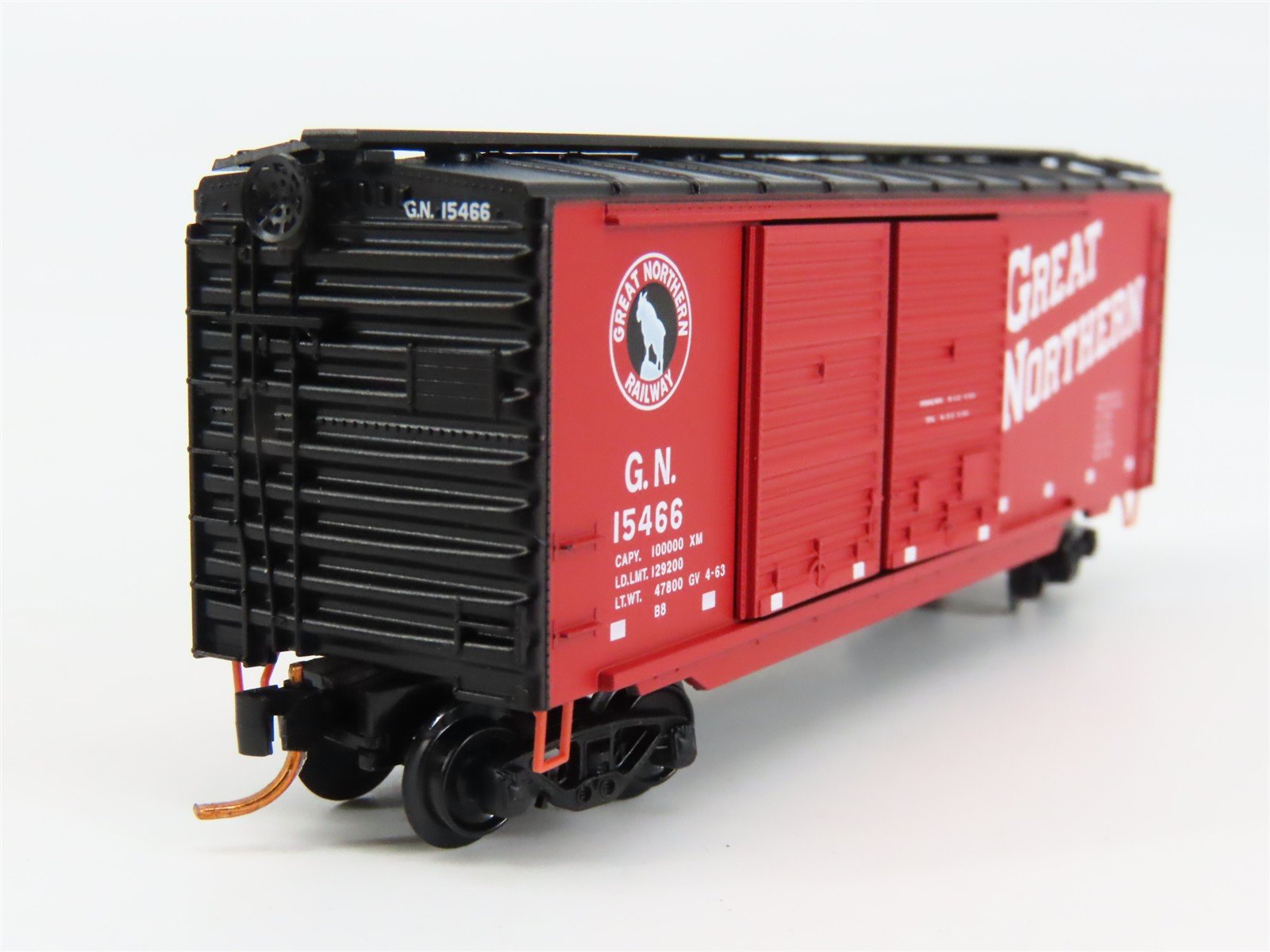 N Scale Micro-Trains 02300280 GN Great Northern 40' Box Car 15466 RTR