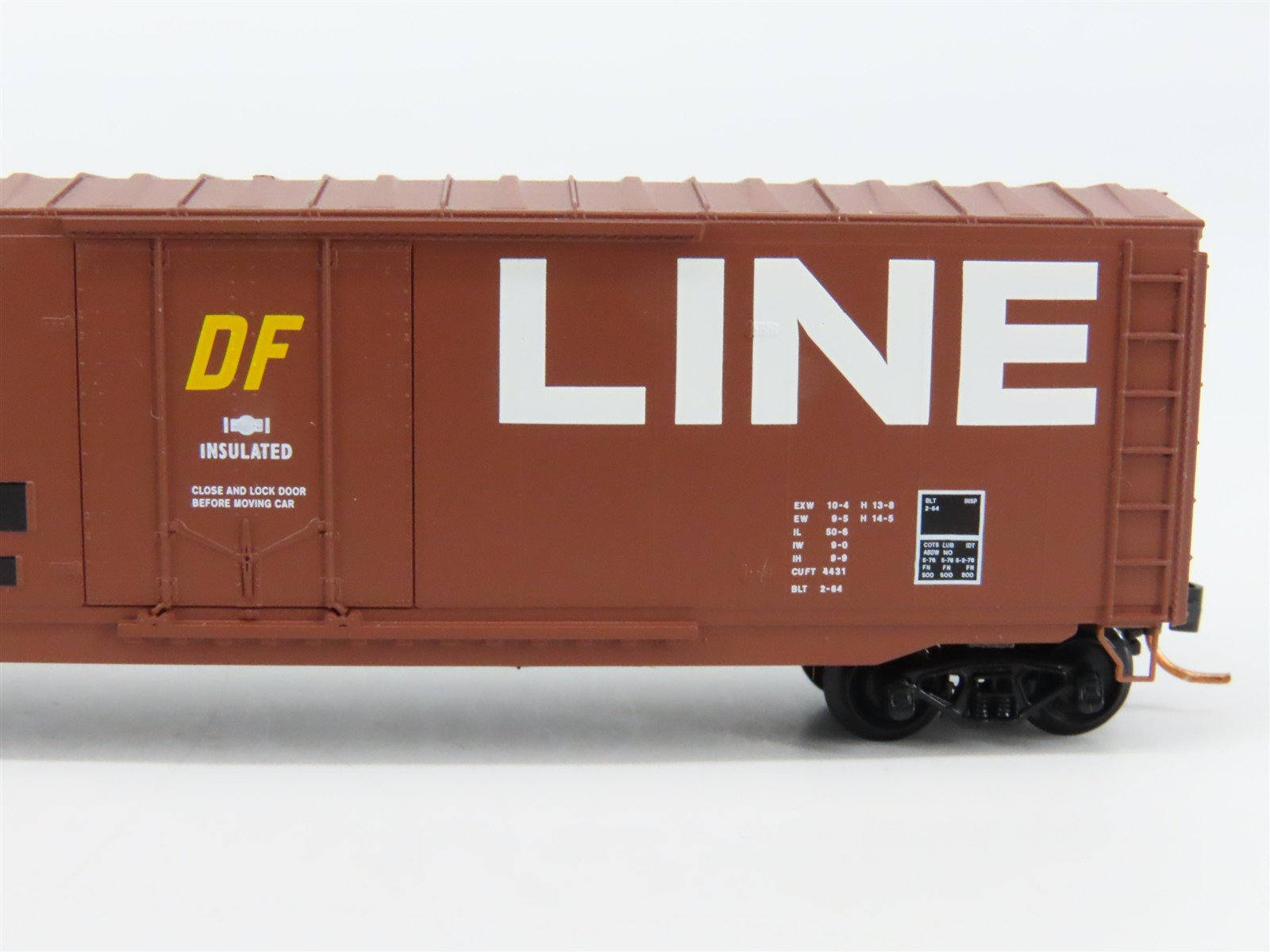 N Scale Micro-Trains 03800400 Soo Line 50' Box Car 176816 RTR