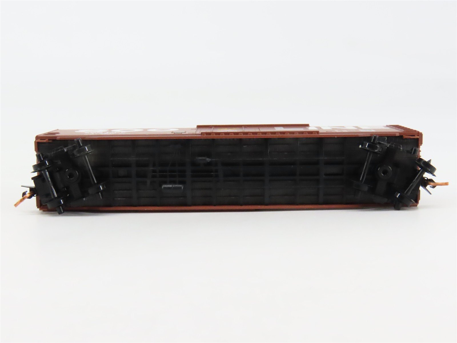N Scale Micro-Trains 03800400 Soo Line 50' Box Car 176816 RTR