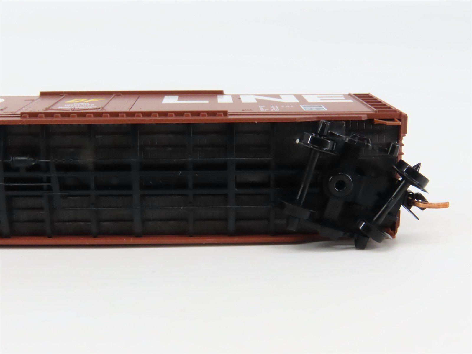N Scale Micro-Trains 03800400 Soo Line 50' Box Car 176816 RTR