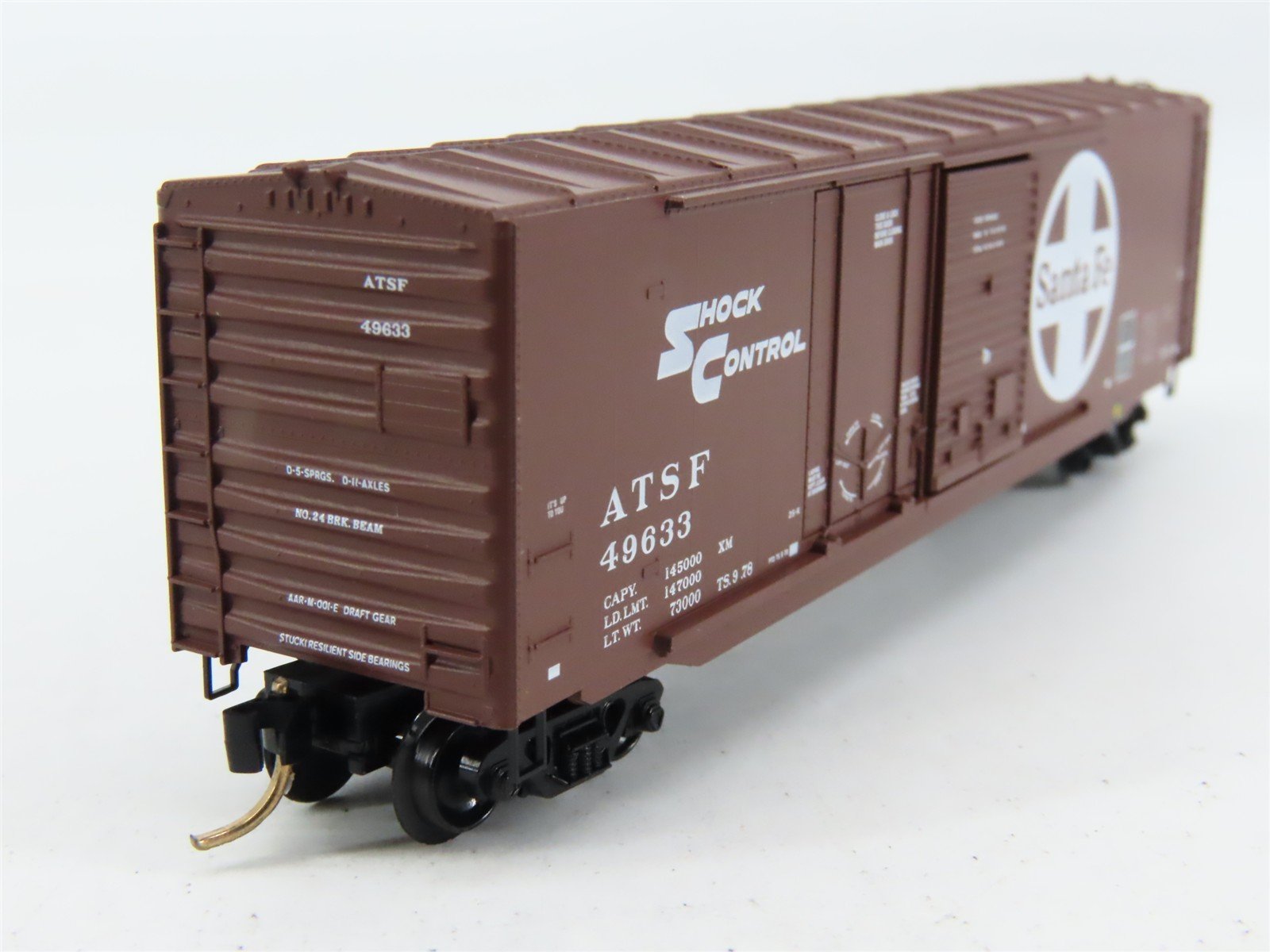 N Scale Micro-Trains 07700140 ATSF Santa Fe 50' Box Car 49633 RTR