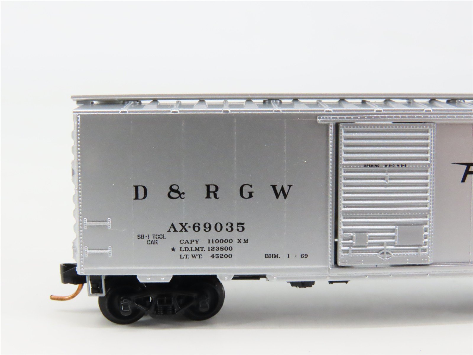 N Scale Micro-Trains 02000776 D&RGW Denver & Rio Grande Western 40' Box Car RTR