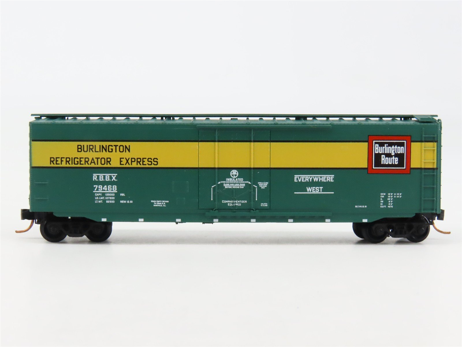 N Scale Micro-Trains 32370 RBBX Chicago, Burlington & Quincy 50' Box Car RTR