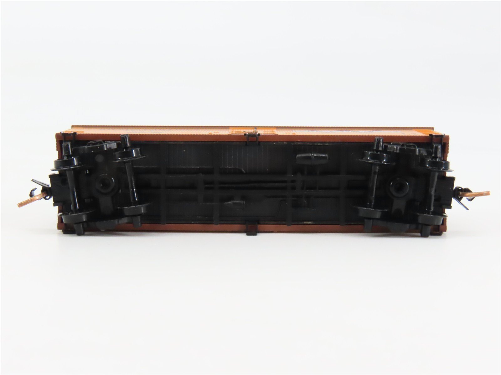 N Scale Micro-Trains 58540 WCLX Wilson Car Lines 36' Reefer 9259 RTR