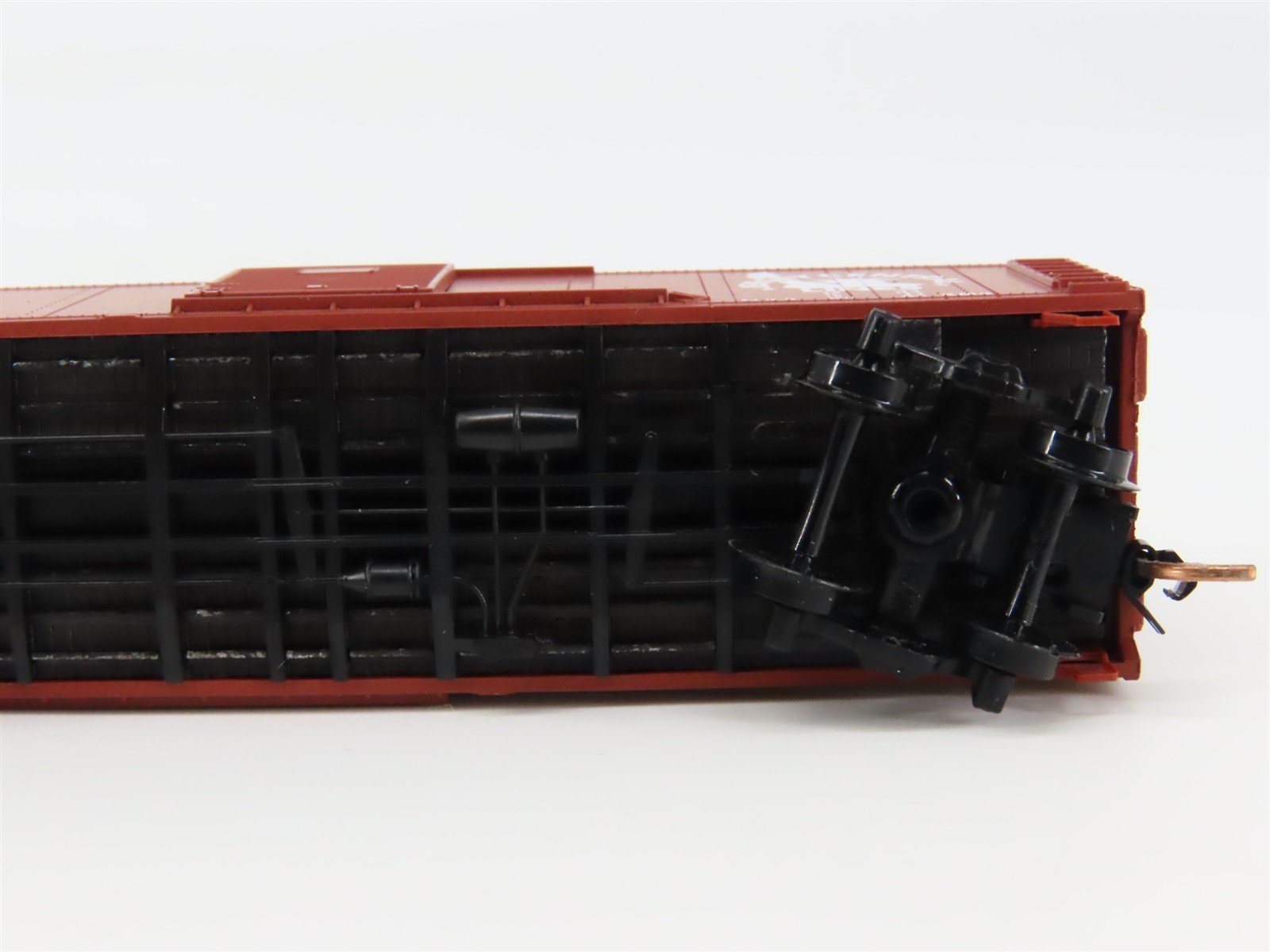 N Scale Micro-Trains 120020 CNJ Jersey Central 40' Box Car 21567 RTR