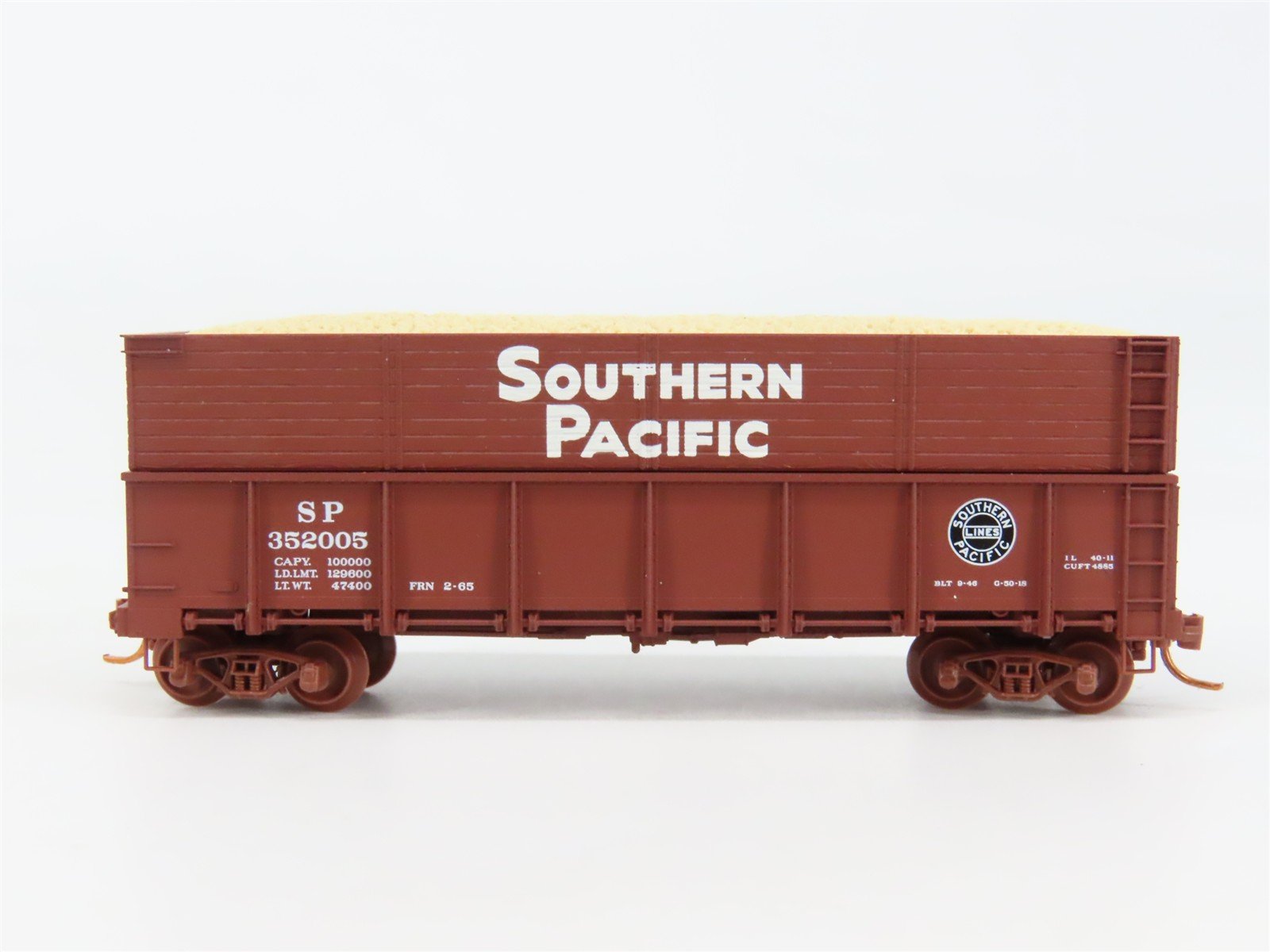 N Scale Micro-Trains 08400021 SP Southern Pacific 40' Gondola 352005 RTR