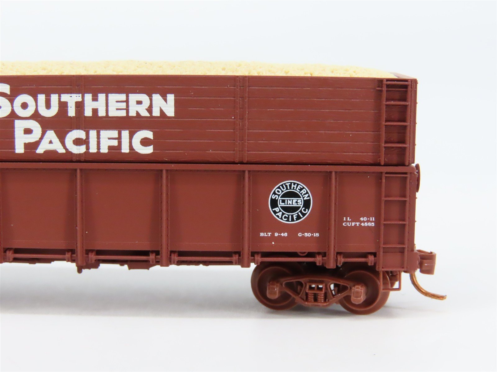 N Scale Micro-Trains 08400021 SP Southern Pacific 40' Gondola 352005 RTR