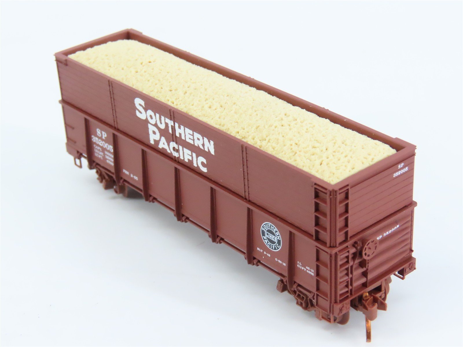 N Scale Micro-Trains 08400021 SP Southern Pacific 40' Gondola 352005 RTR