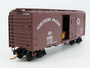 N Scale Micro-Trains 02000980 NP Northern Pacific 40' Box Car 27552 RTR