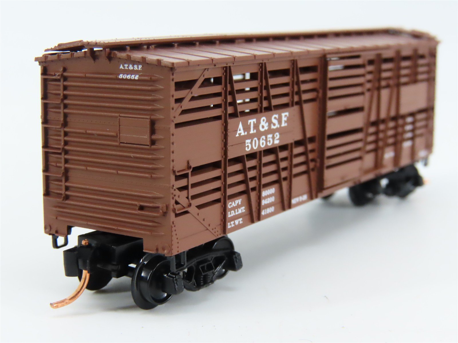 N Scale Micro-Trains 35080 ATSF Santa Fe 40' Stock/Cattle Car 50652 RTR
