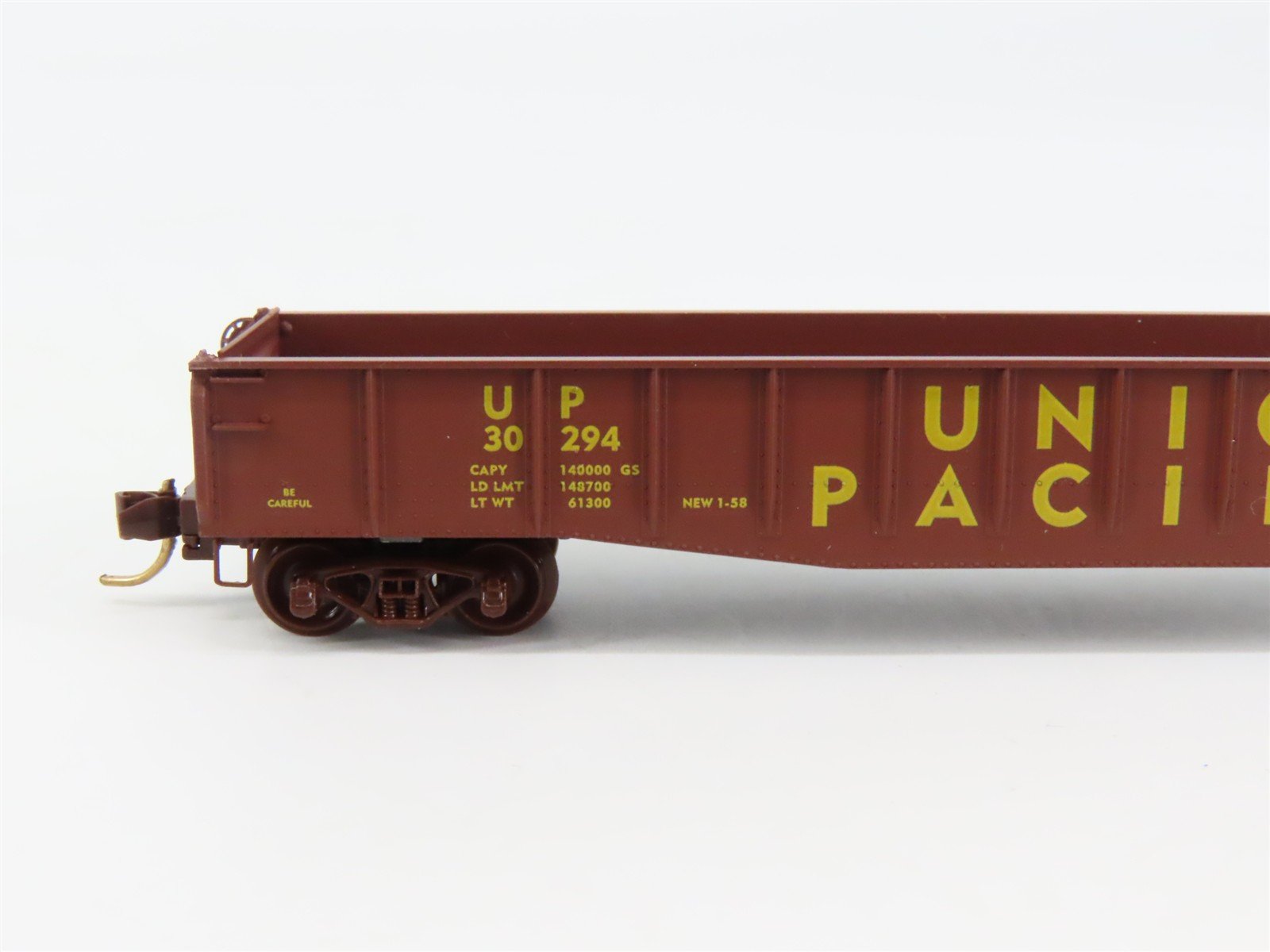 N Scale Micro-Trains 46350 UP Union Pacific 50' Gondola 30294 RTR