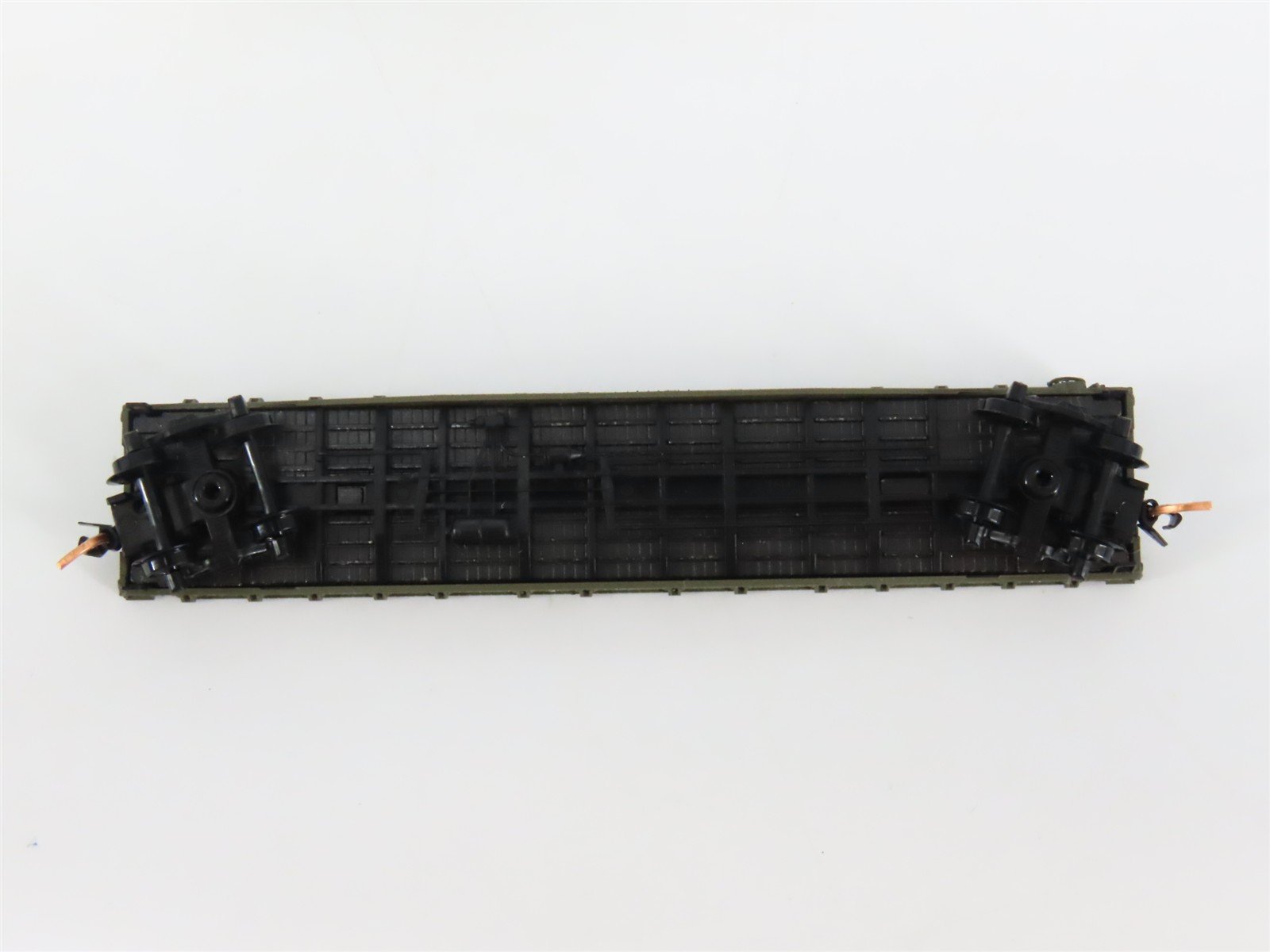 N Scale Micro-Trains 45180 USAX United States Army 50' Flat Car 38065 RTR