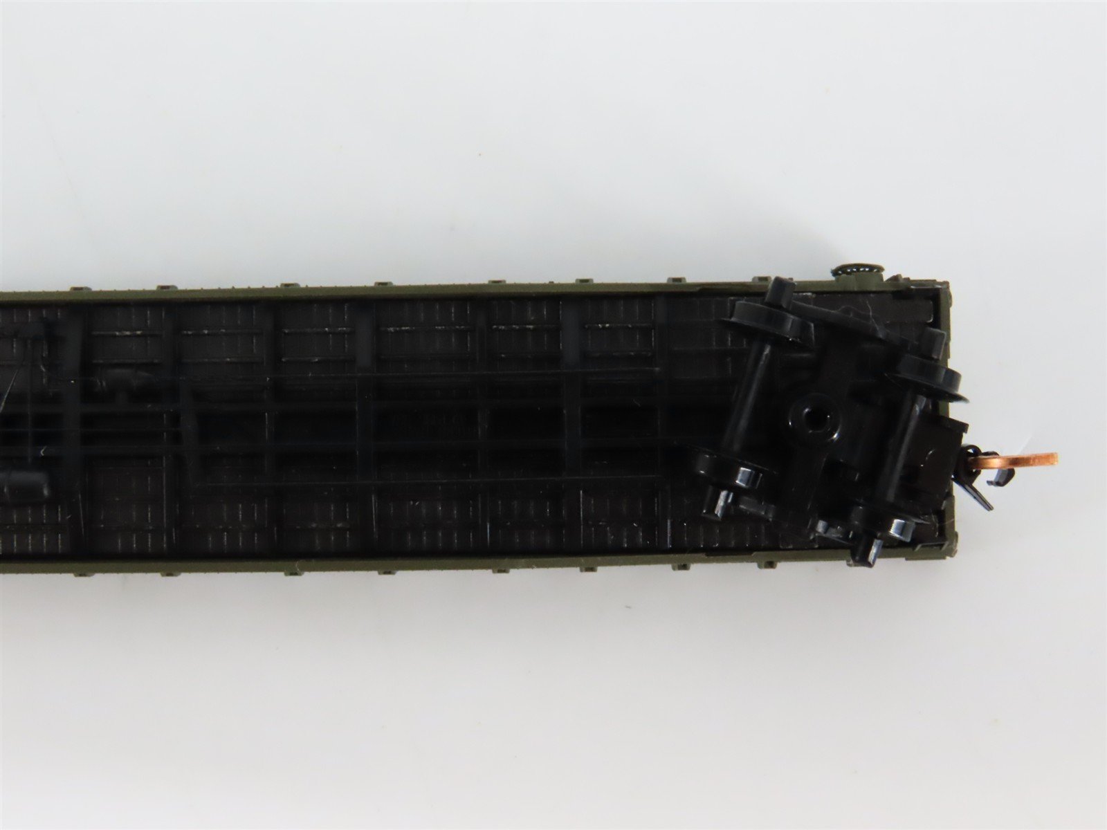 N Scale Micro-Trains 45180 USAX United States Army 50' Flat Car 38065 RTR