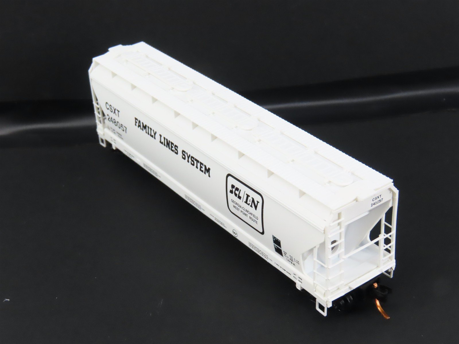N Scale Micro-Trains 09400290 CSXT Family Lines System Hopper 248057 RTR
