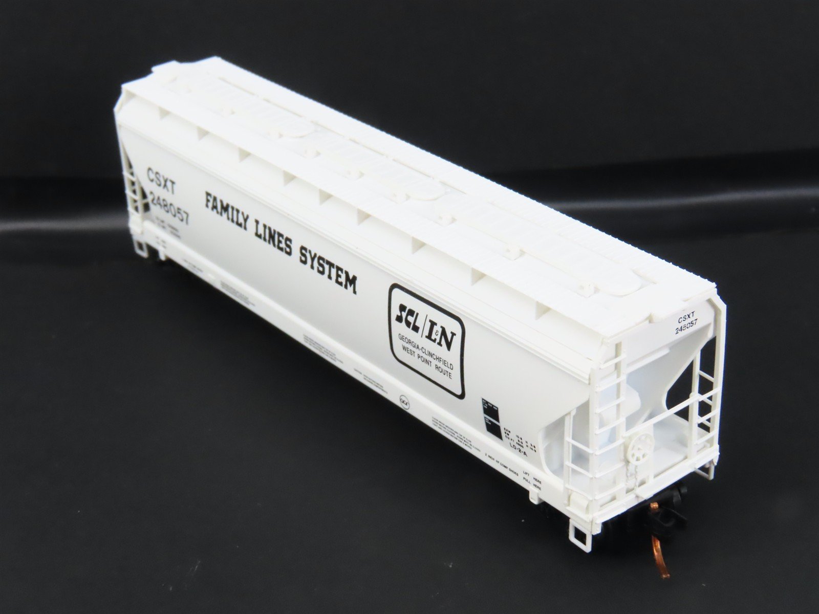 N Scale Micro-Trains 09400290 CSXT Family Lines System Hopper 248057 RTR