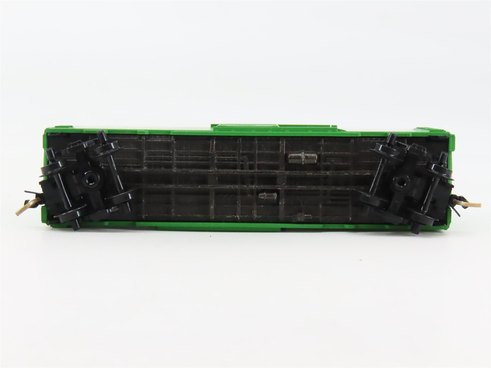 N Scale Micro-Trains 20306/1 BN Burlington Northern 40' Box Car 189286 RTR