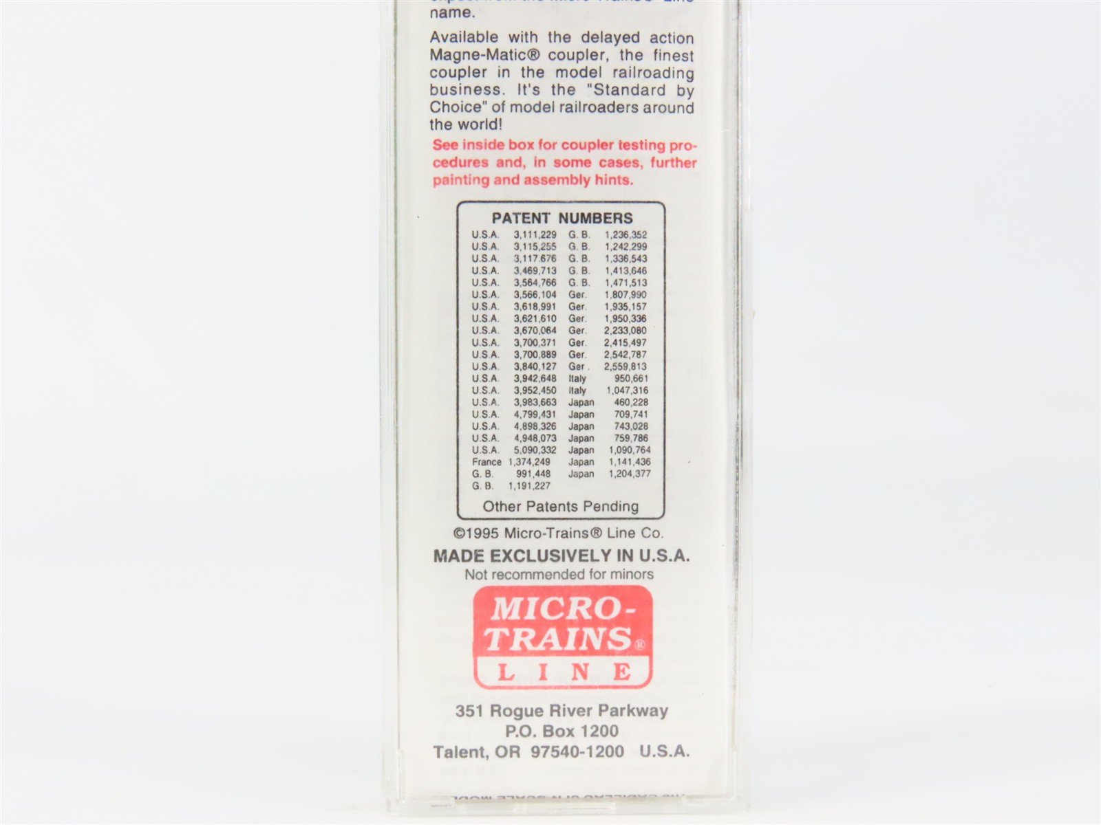 N Scale Micro-Trains 20306/1 BN Burlington Northern 40' Box Car 189286 RTR