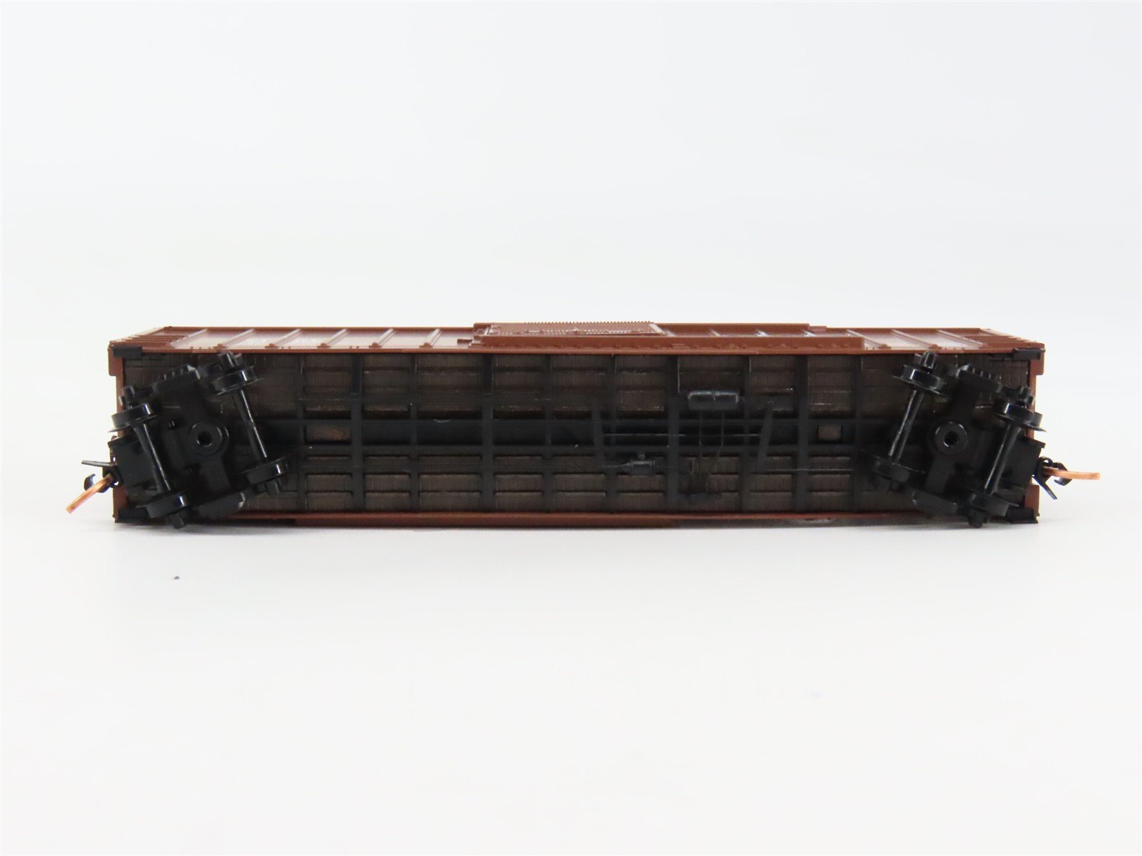 N Scale Micro-Trains 25270 SL-SF St. Louis-San Francisco 50' Box Car 42466 RTR