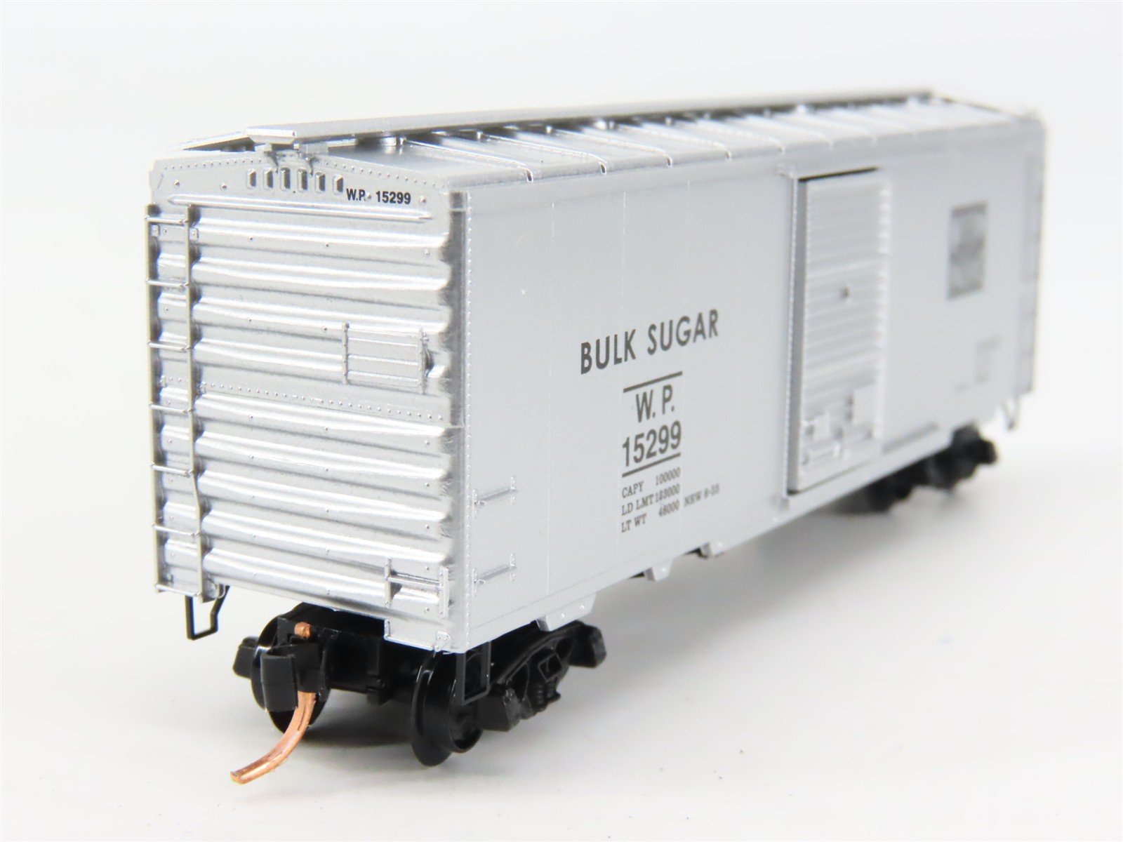 N Scale Micro-Trains 20076 WP Western Pacific 40' Box Car 15299 RTR