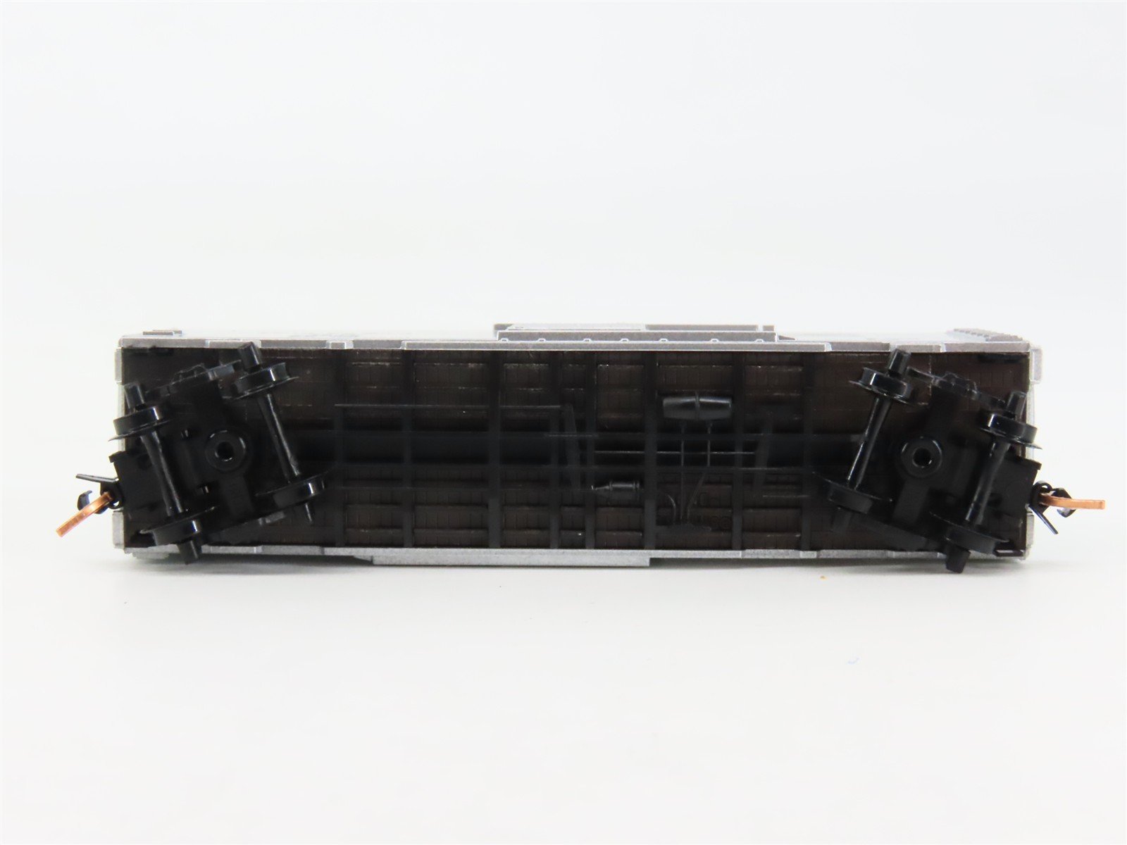 N Scale Micro-Trains 20076 WP Western Pacific 40' Box Car 15299 RTR