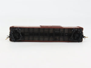 N Scale Micro-Trains 31060 NP Northern Pacific 50' Box Car 31430 RTR