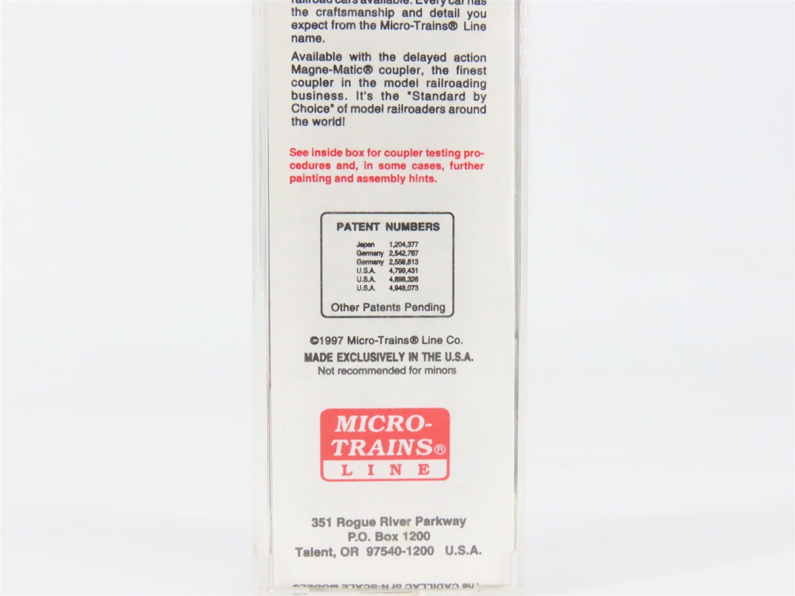 N Scale Micro-Trains 31060 NP Northern Pacific 50' Box Car 31430 RTR