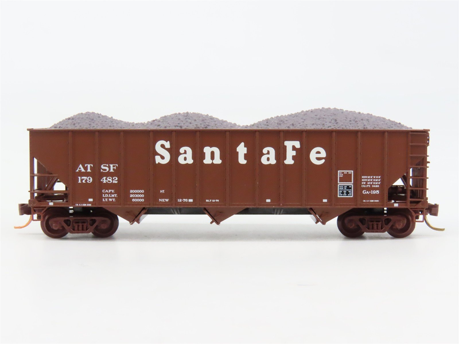 N Scale Micro-Trains 108120.2 ATSF Santa Fe Hopper 179482 RTR