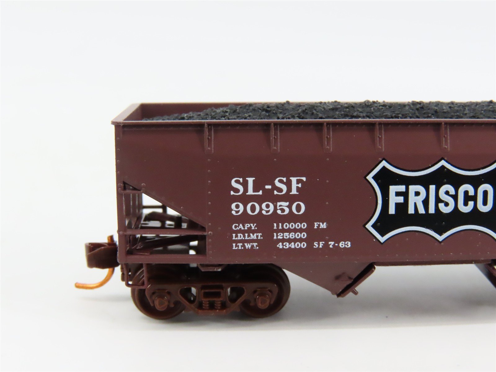 N Scale Micro-Trains 05500180 SL-SF St. Louis-San Francisco 33' Hopper 90950 RTR