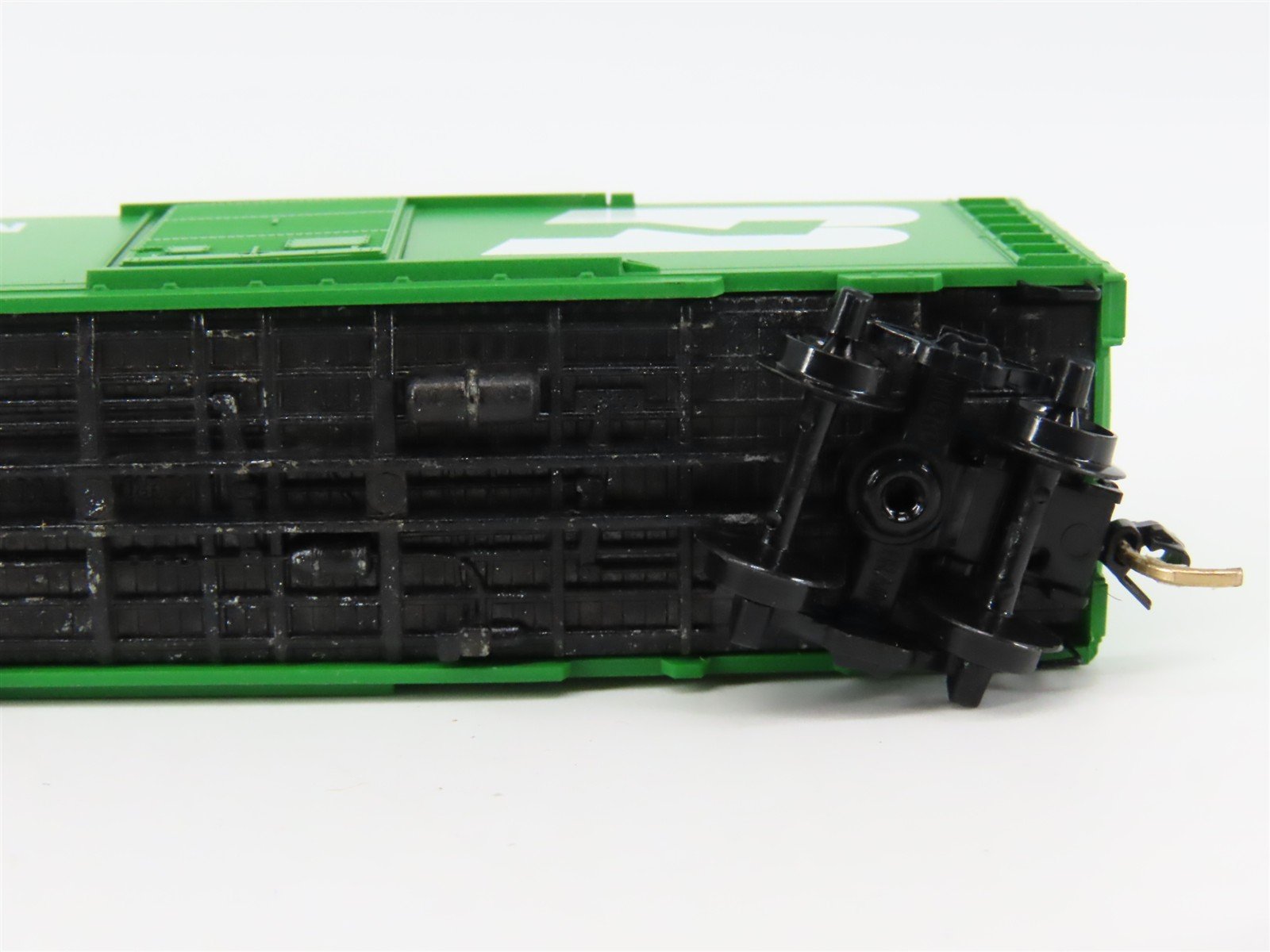 N Scale Micro-Trains 20306 BN Burlington Northern 40' Box Car 189284 RTR