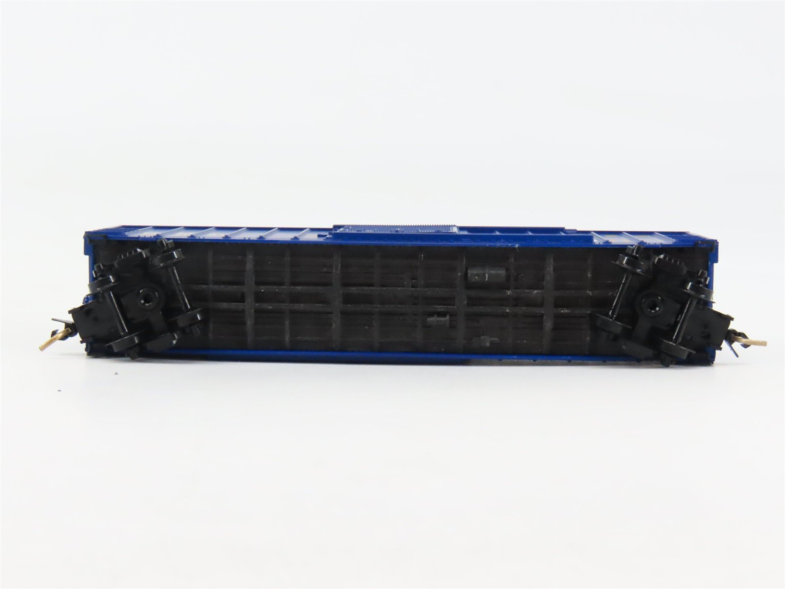 N Scale Micro-Trains 25550 CSXT CSX 50' Box Car 141001 RTR