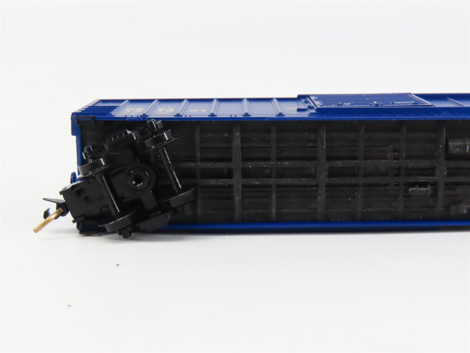 N Scale Micro-Trains 25550 CSXT CSX 50' Box Car 141001 RTR