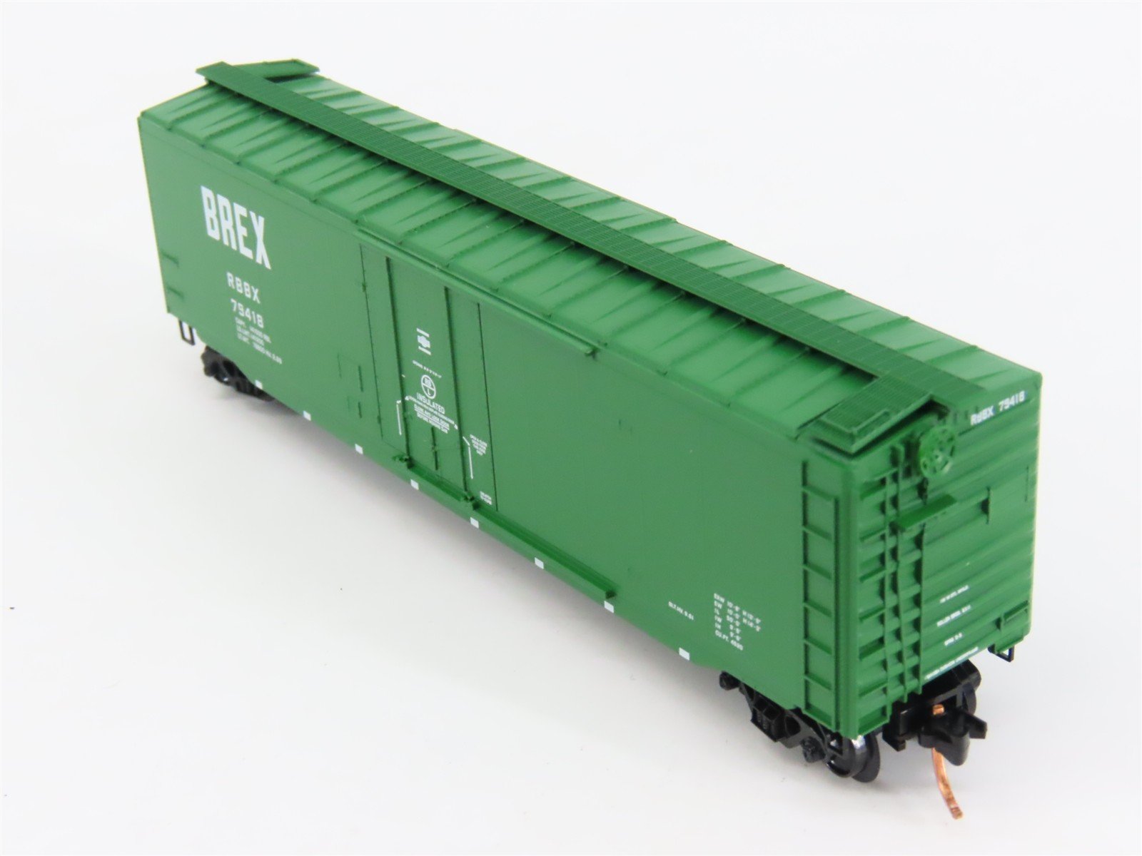 N Scale Micro-Trains 32090 BREX Burlington Refrigerator Express 50' Box Car RTR