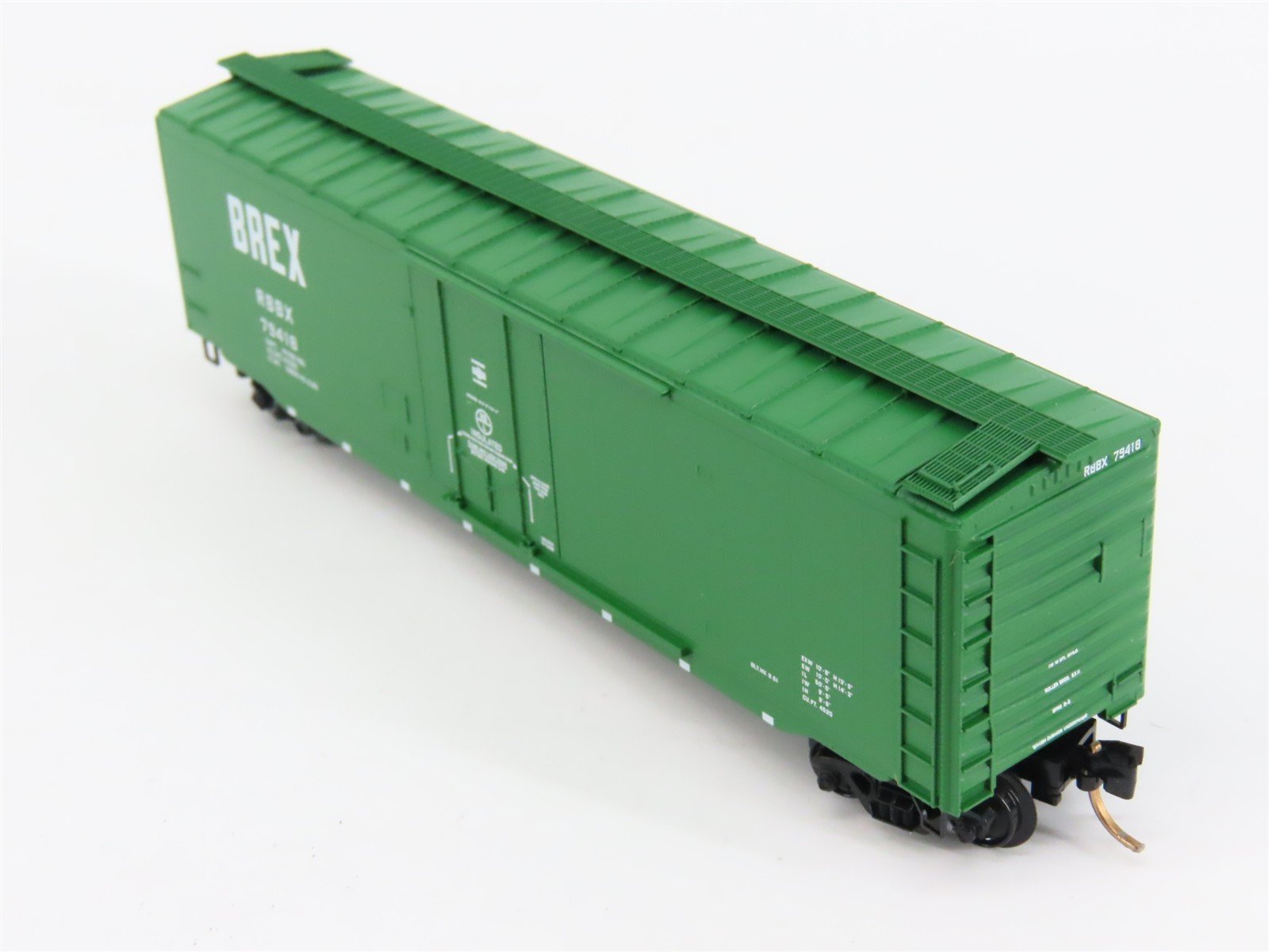 N Scale Micro-Trains 32090 BREX Burlington Refrigerator Express 50' Box Car RTR