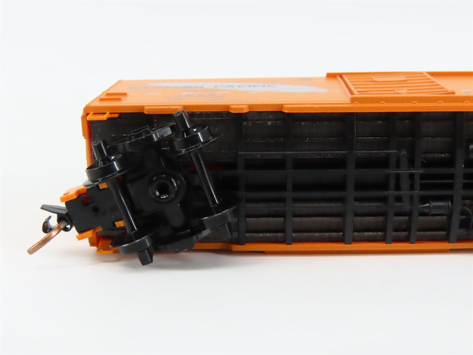 N Scale Micro-Trains 20506 WP Western Pacific 40' Box Car 1952 RTR