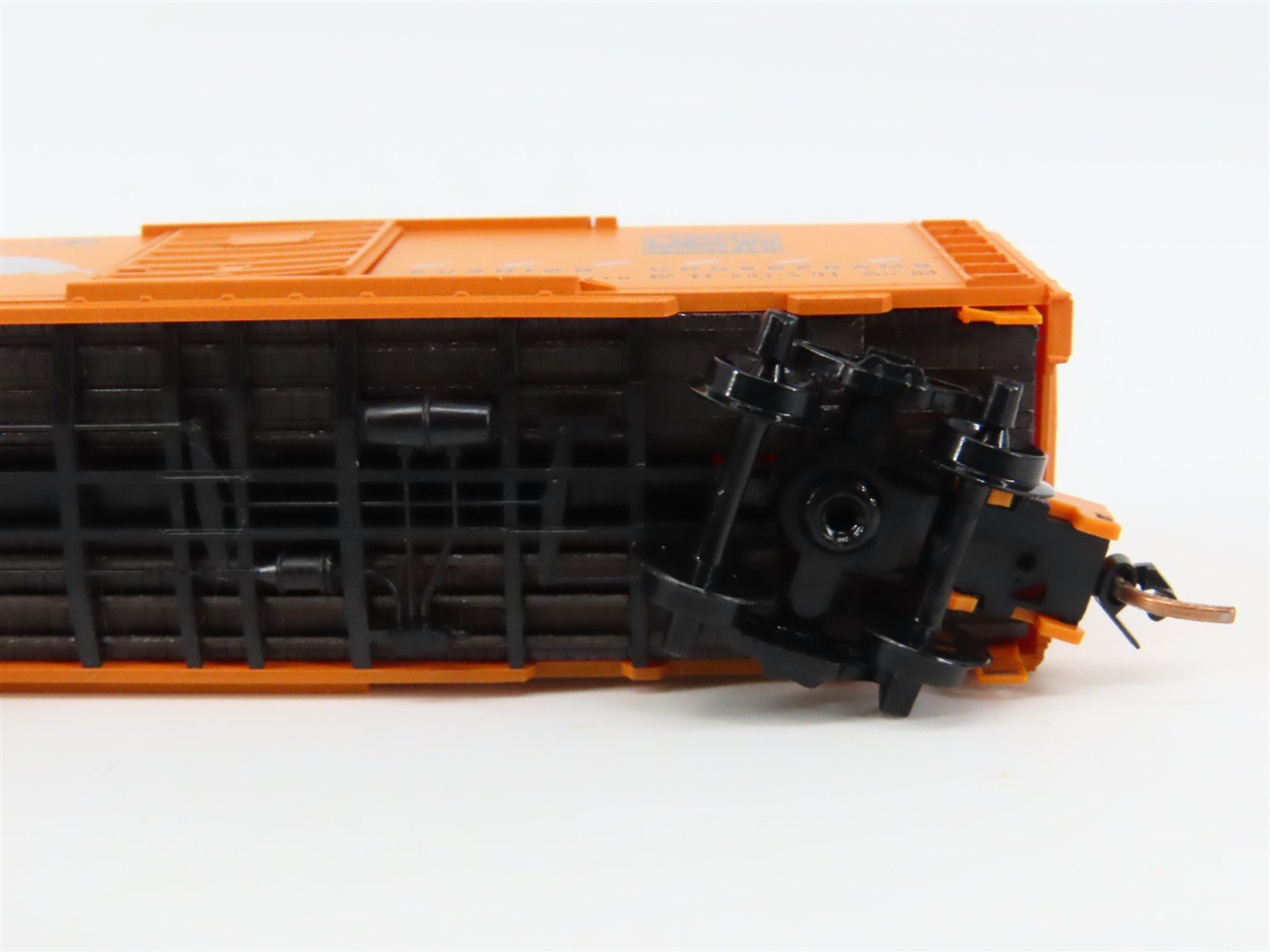 N Scale Micro-Trains 20506 WP Western Pacific 40' Box Car 1952 RTR