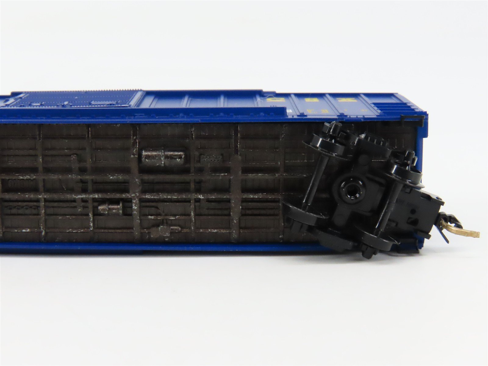 N Scale Micro-Trains 25550/1 CSX 50' Box Car 141053 RTR
