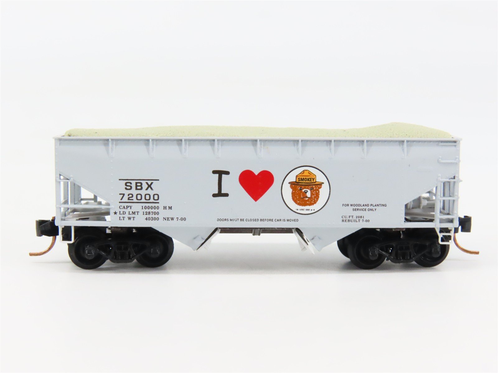 N Scale Micro-Trains 55450 SBX Smokey Bear 33' Hopper 72000 RTR