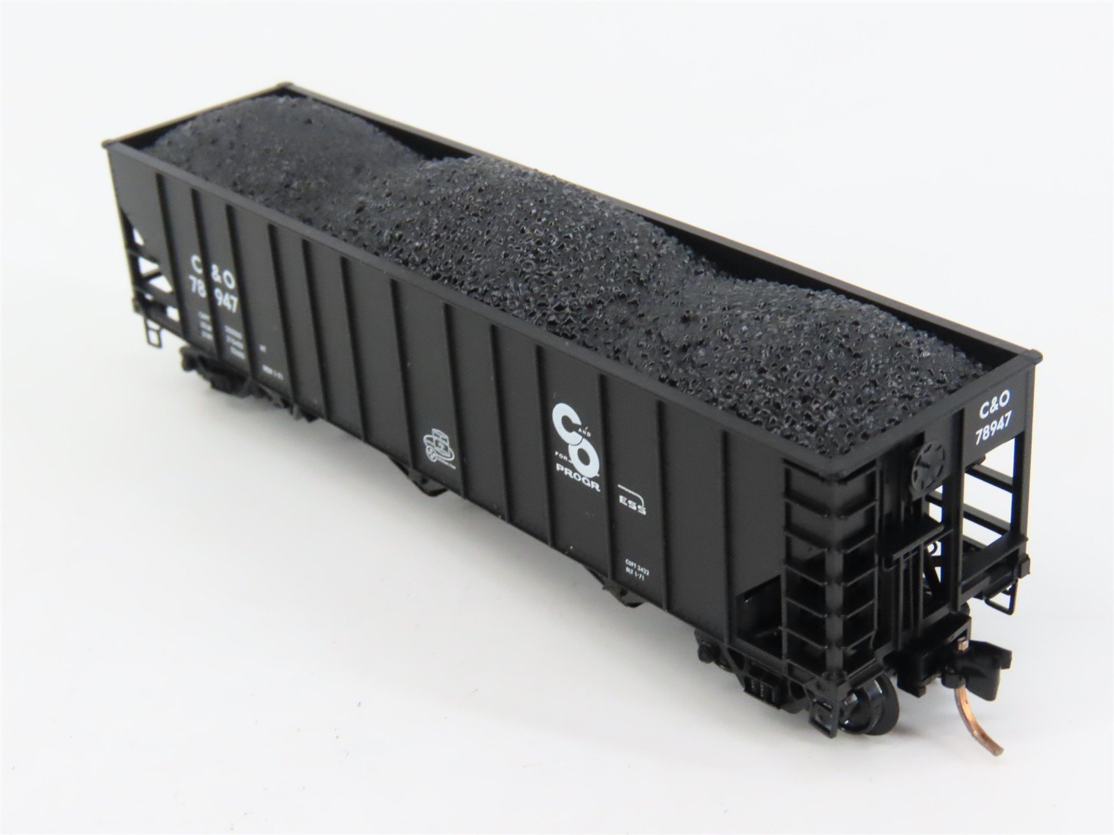 N Scale Micro-Trains 108020 C&O Chesapeake & Ohio Hopper 78947 RTR