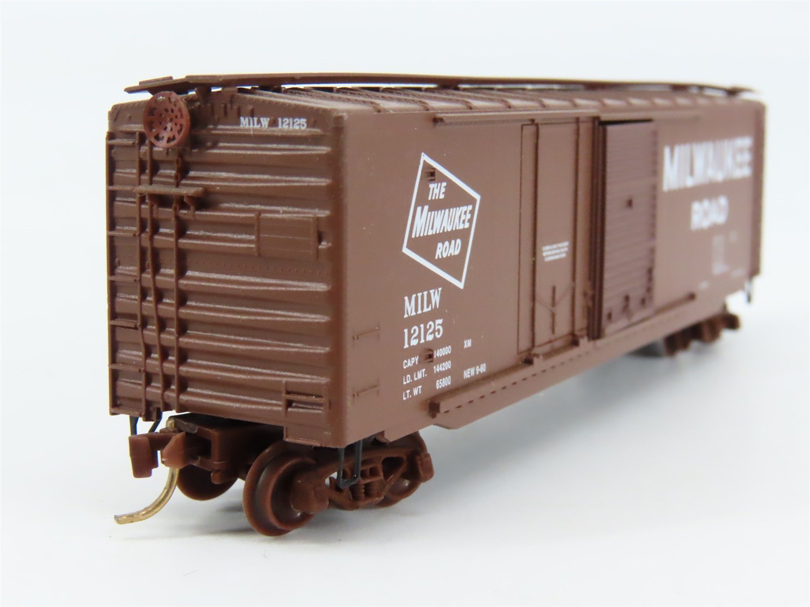 N Scale Micro-Trains MILW Milwaukee Road 50' Box Car 12125 RTR