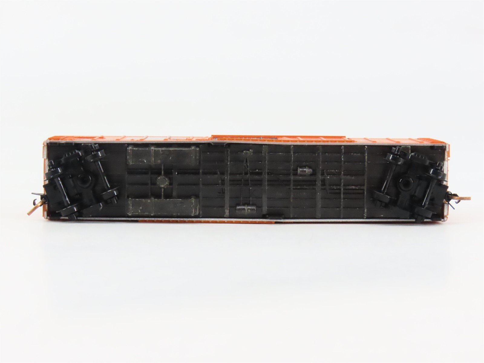 N Scale Micro-Trains 70070 SFRC Santa Fe 51' Reefer 1796 RTR