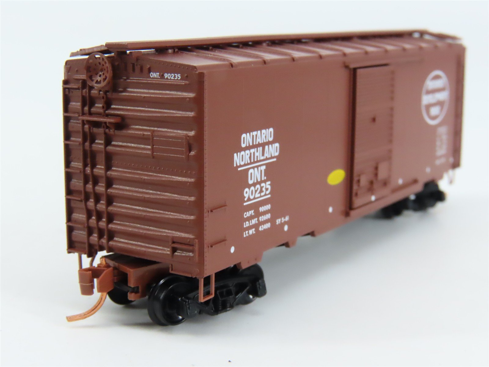 N Scale Micro-Trains 02000376 ONT Ontario Northland 40' Box Car 90235 RTR