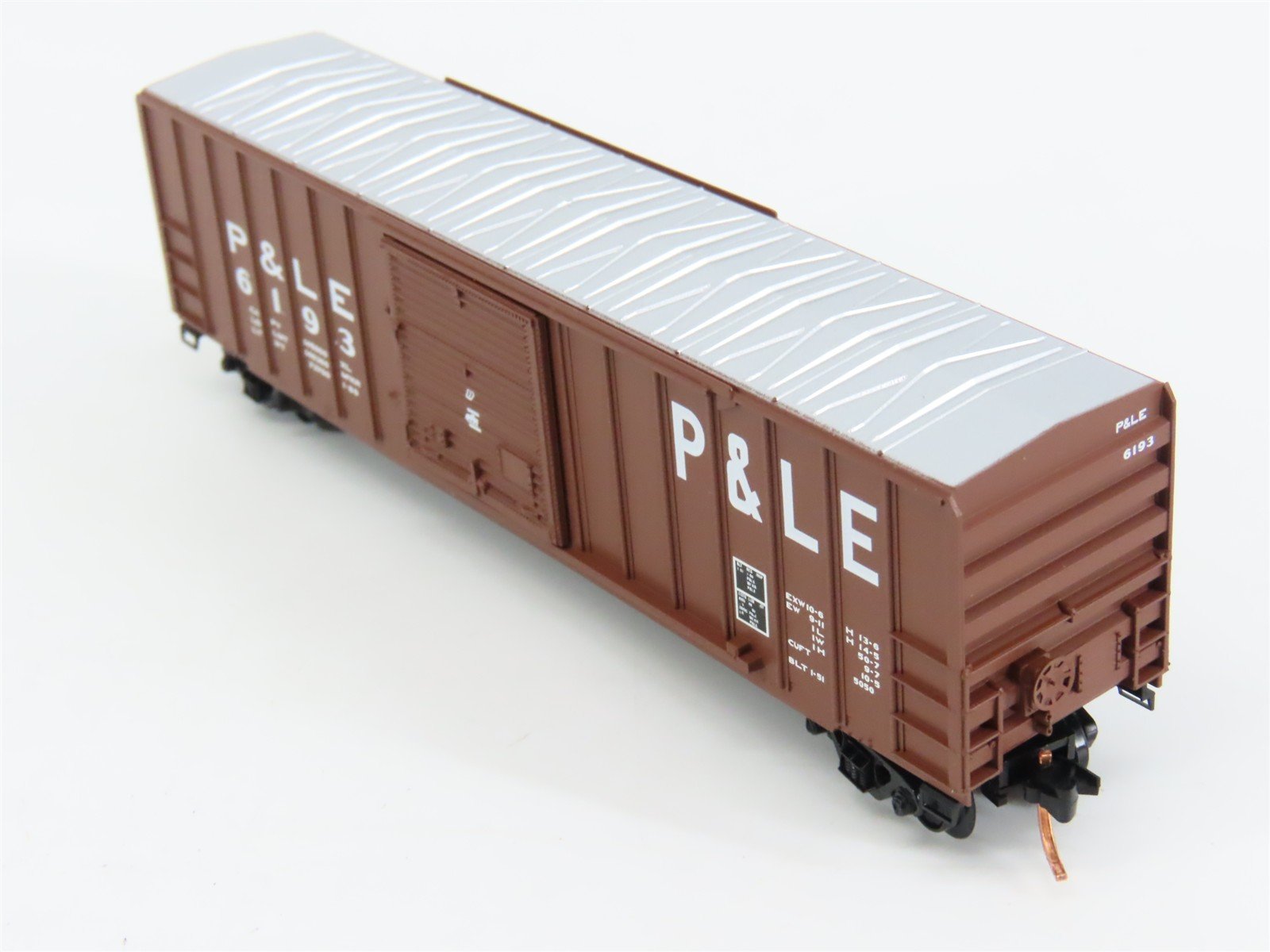 N Scale Micro-Trains 25290 P&LE Pittsburgh & Lake Erie 50' Box Car 6193 RTR