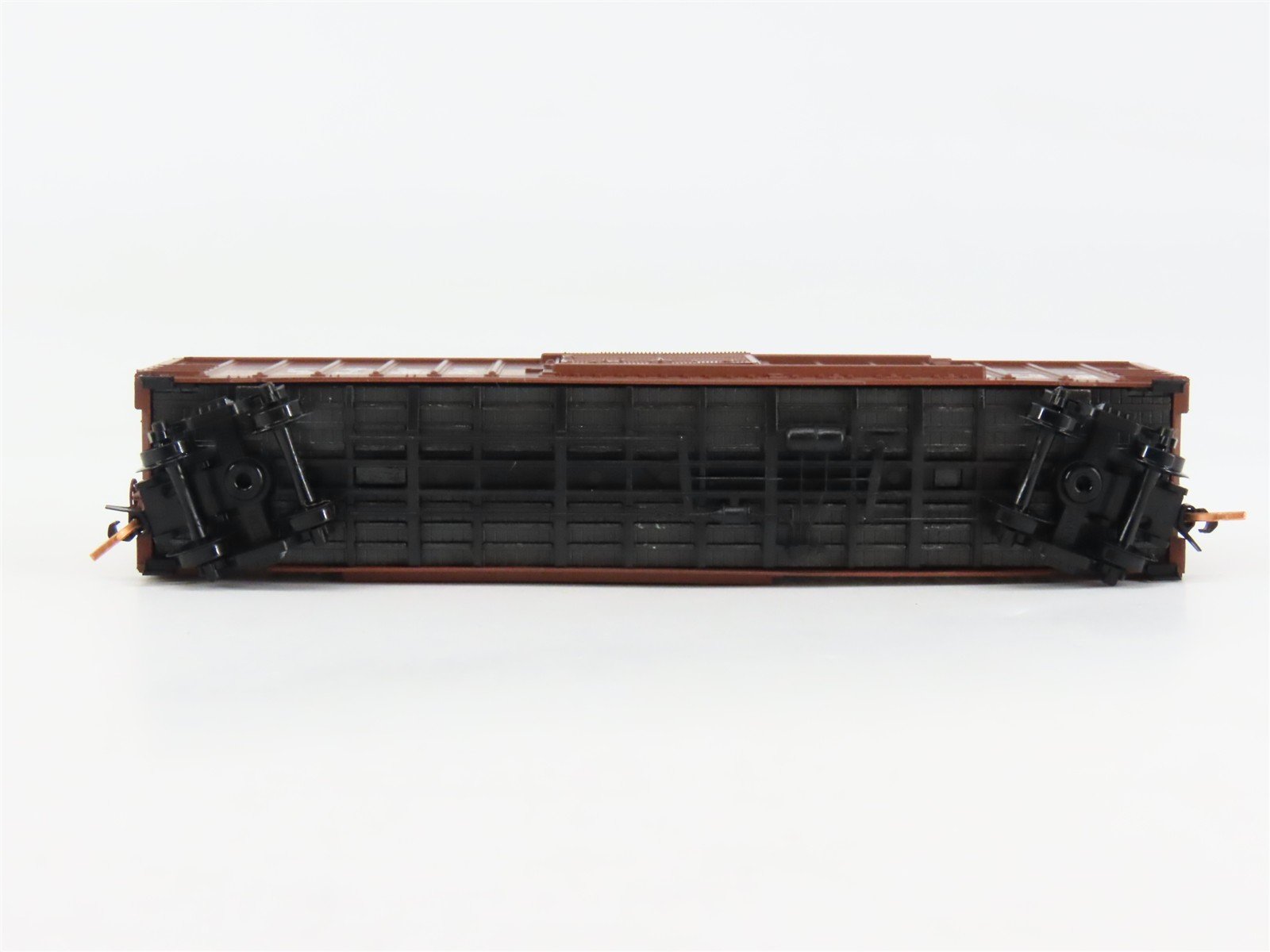 N Scale Micro-Trains 25290 P&LE Pittsburgh & Lake Erie 50' Box Car 6193 RTR