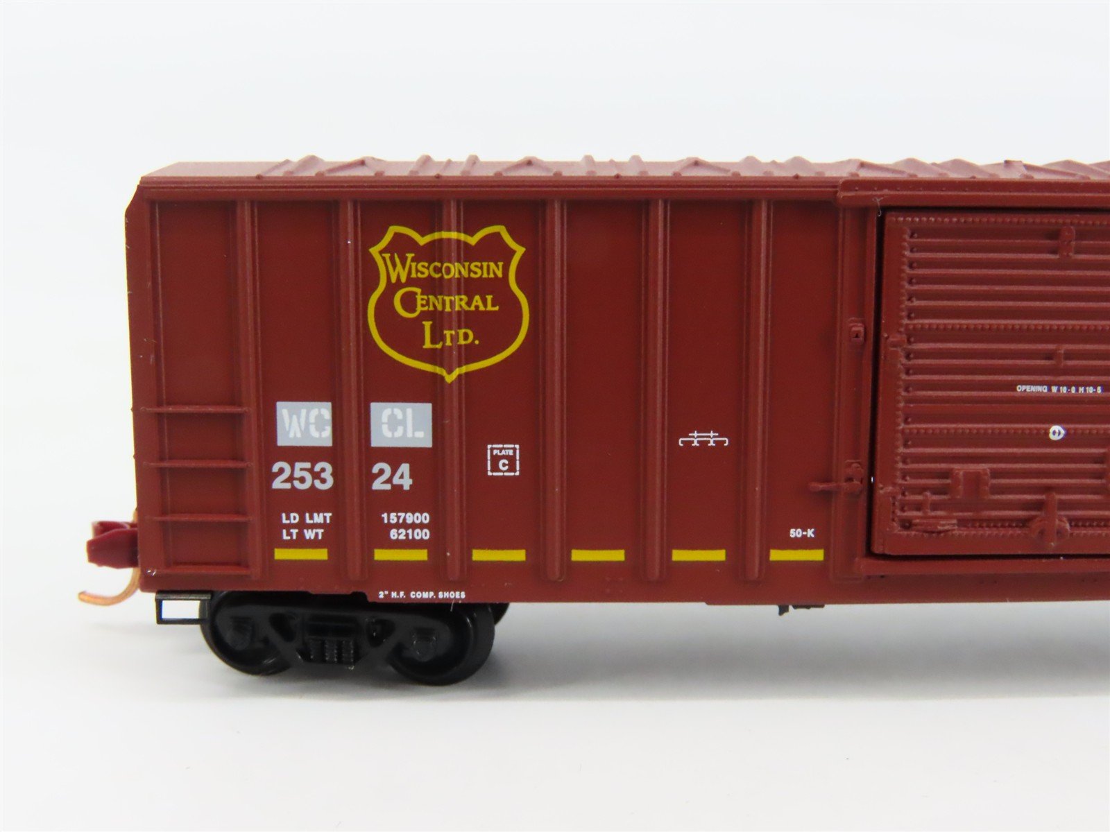 N Scale Micro-Trains 02500680 WCCL Wisconsin Central 50' Box Car 25324 RTR