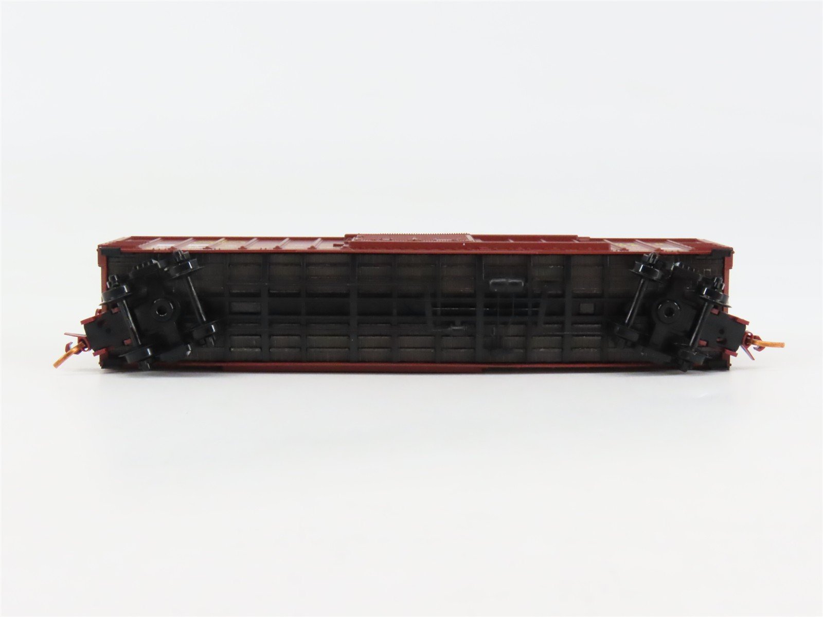 N Scale Micro-Trains 02500680 WCCL Wisconsin Central 50' Box Car 25324 RTR