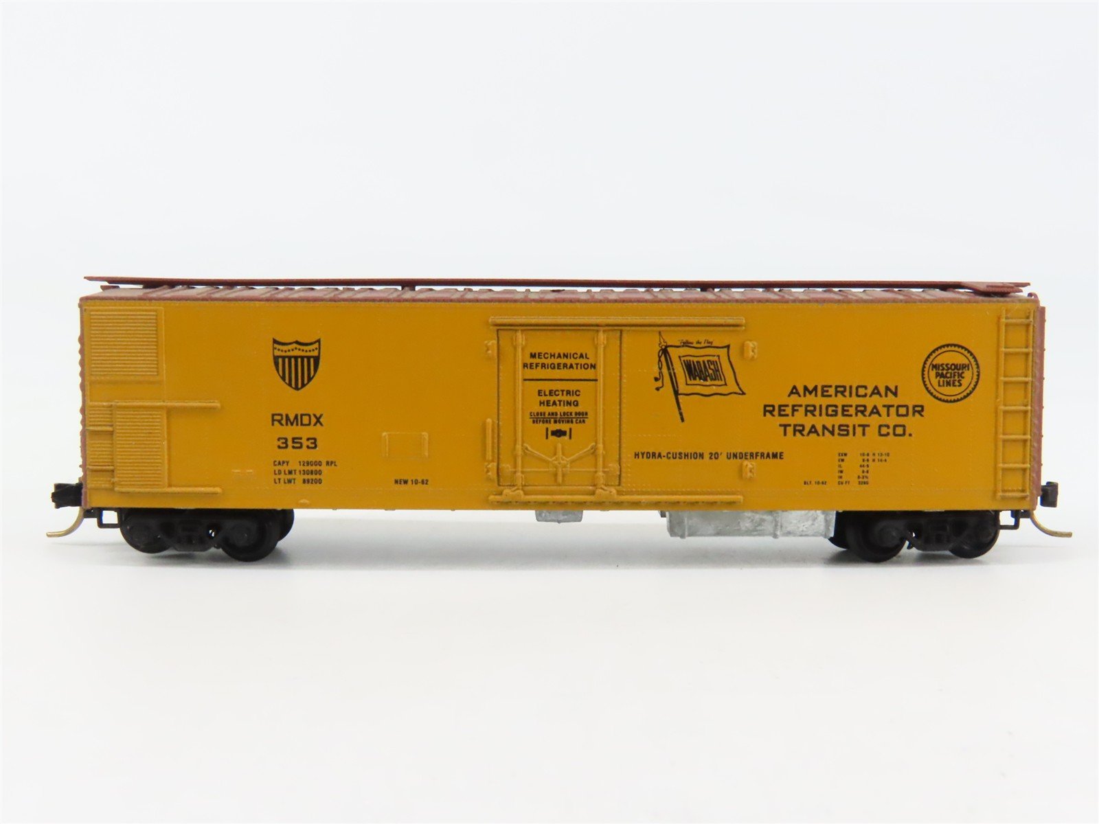N Scale Micro-Trains RMDX American Refrigerator Transit Co. Reefer 353 RTR