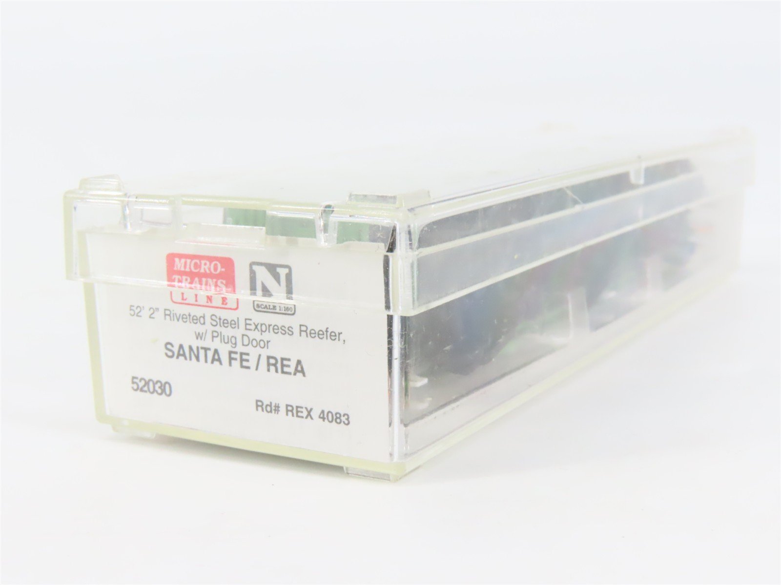 N Scale Micro-Trains 52030 REX Santa Fe / REA 52' Reefer 4083 RTR