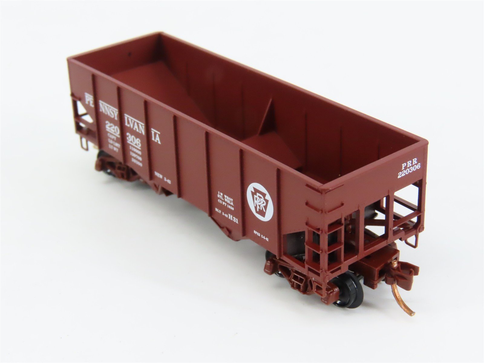 N Scale Micro-Trains 56060 PRR Pennsylvania 33' Hopper 220306 RTR