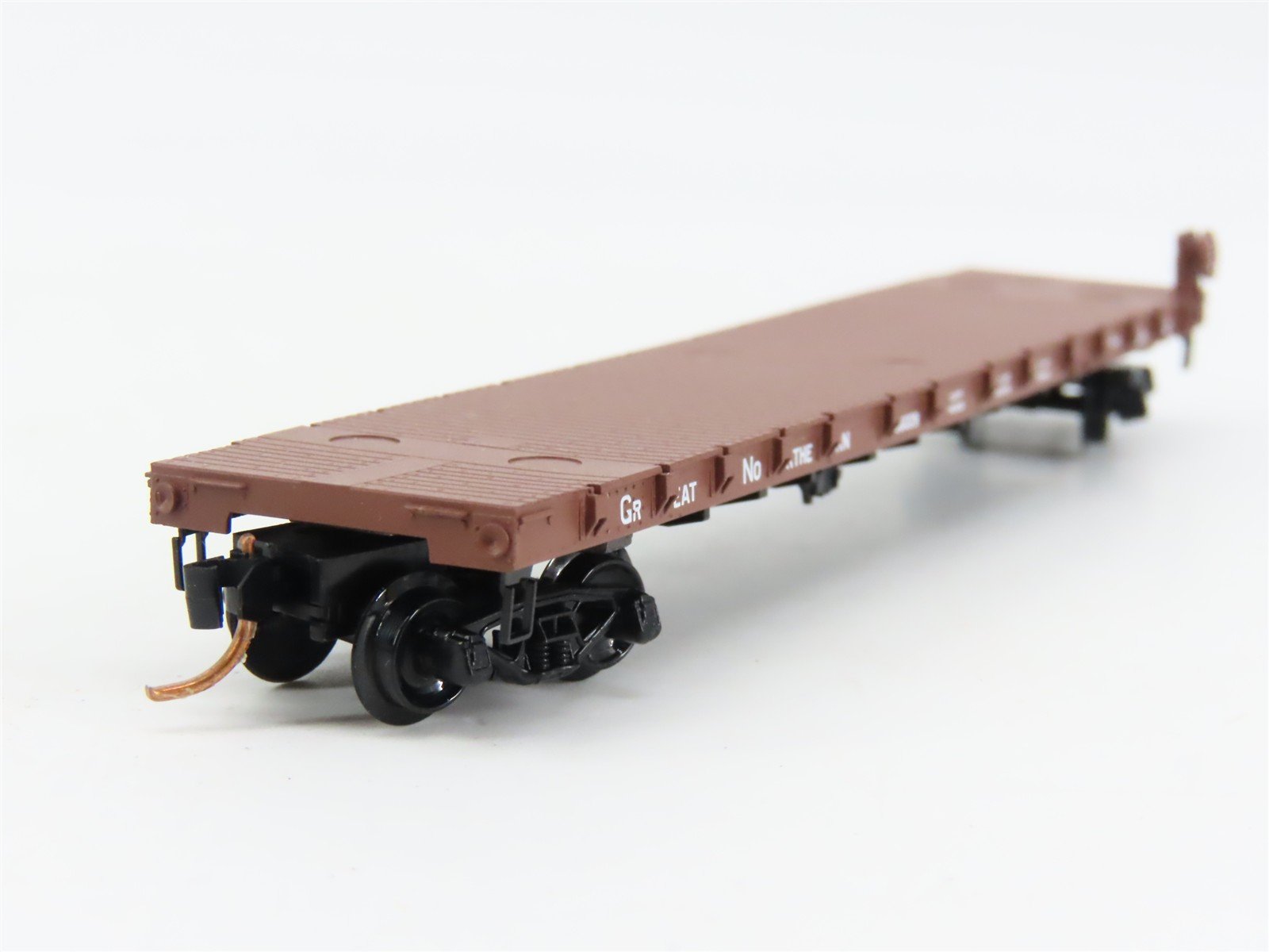 N Scale Micro-Trains 44010 GN Great Northern 50' Flat Car 66029 RTR